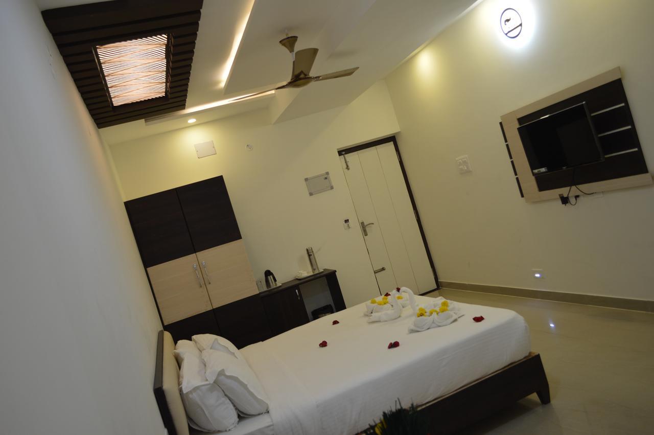 Hotel Ambai Grand Ambasamudram Luaran gambar
