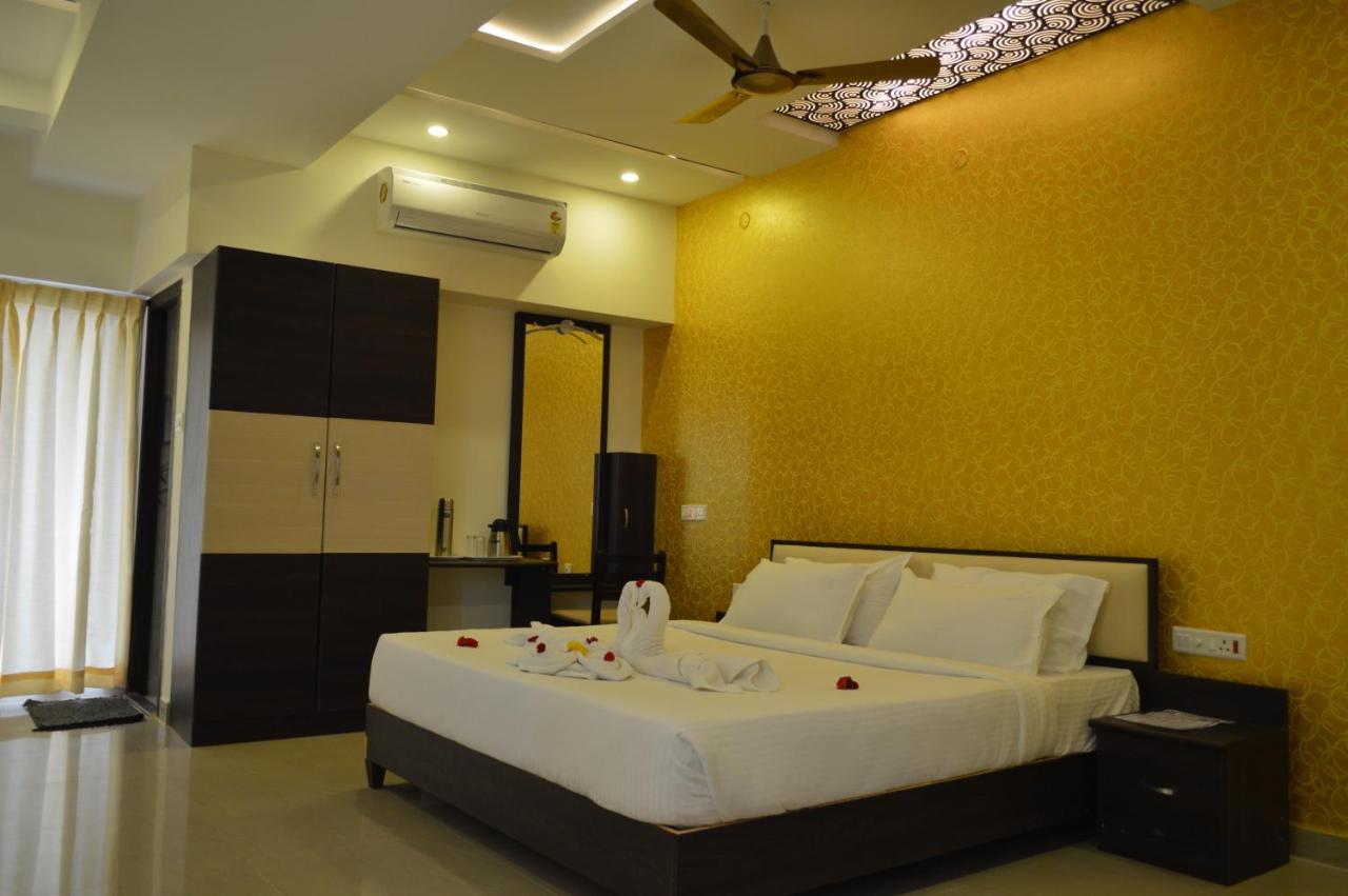Hotel Ambai Grand Ambasamudram Luaran gambar