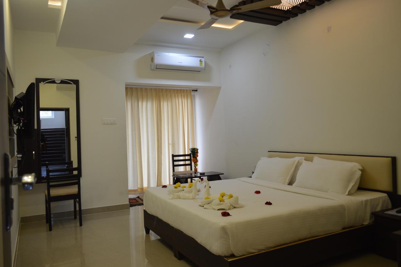 Hotel Ambai Grand Ambasamudram Luaran gambar