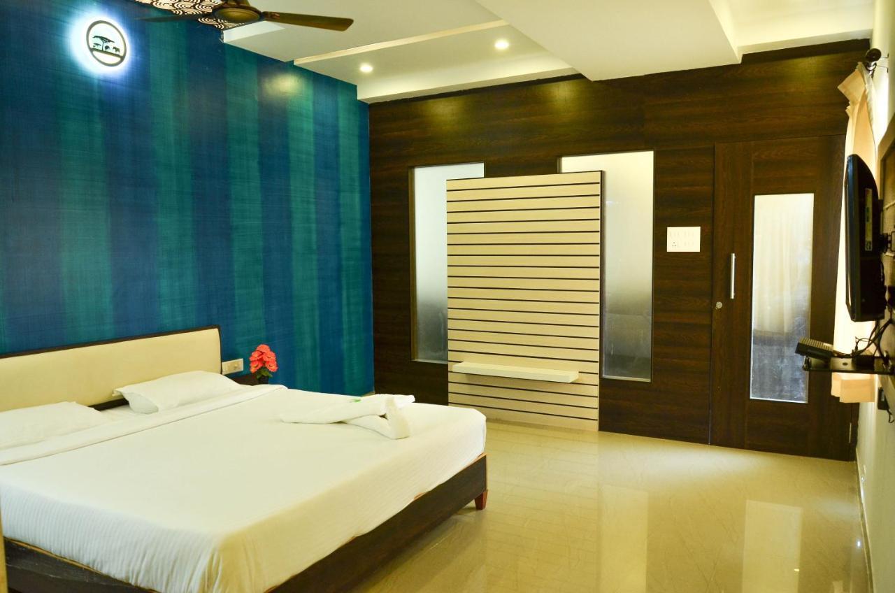 Hotel Ambai Grand Ambasamudram Luaran gambar