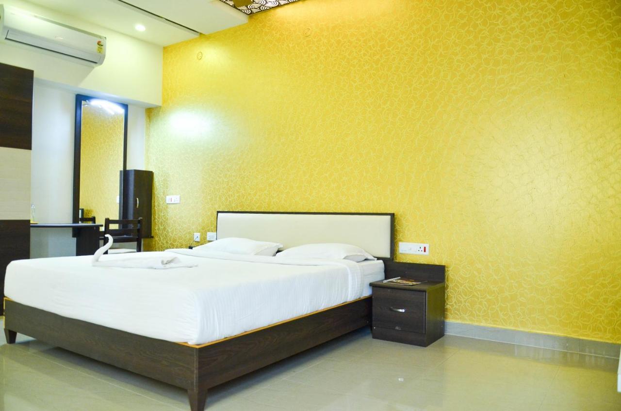 Hotel Ambai Grand Ambasamudram Luaran gambar