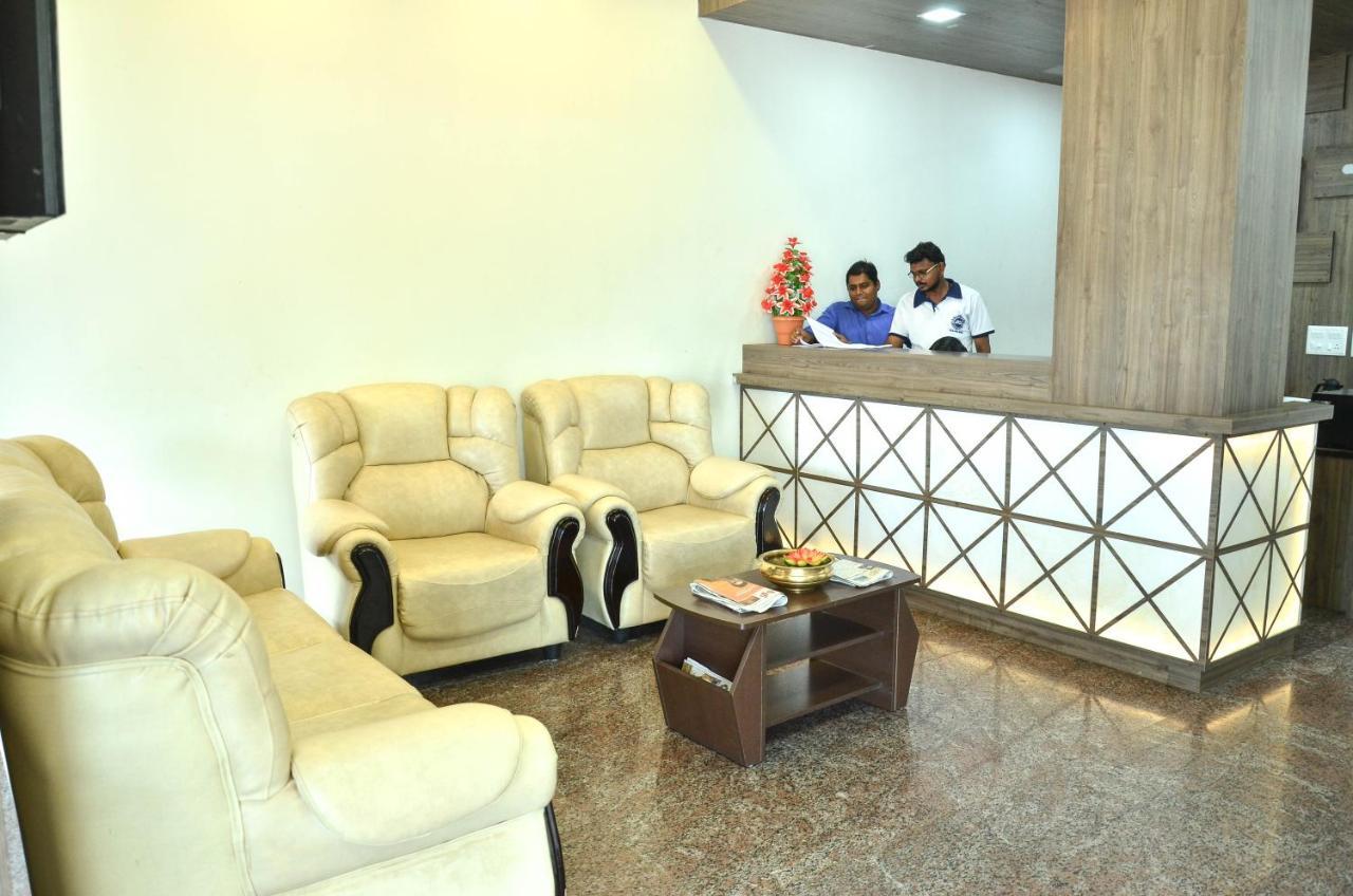 Hotel Ambai Grand Ambasamudram Luaran gambar