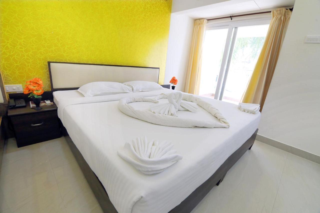 Hotel Ambai Grand Ambasamudram Luaran gambar