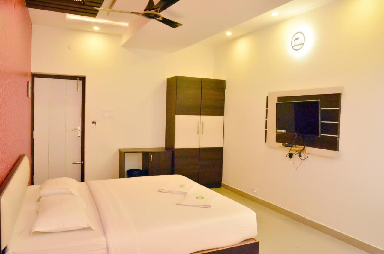 Hotel Ambai Grand Ambasamudram Luaran gambar