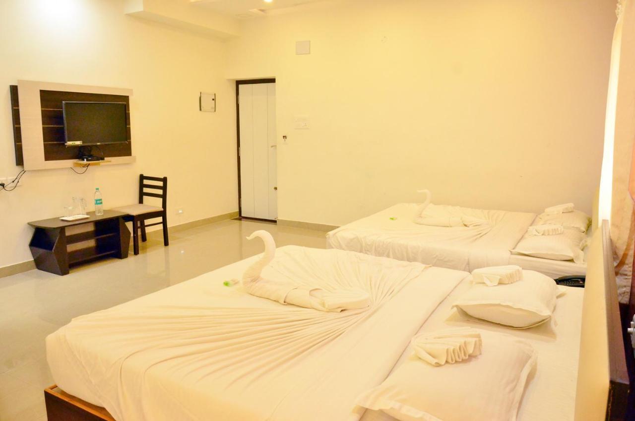 Hotel Ambai Grand Ambasamudram Luaran gambar
